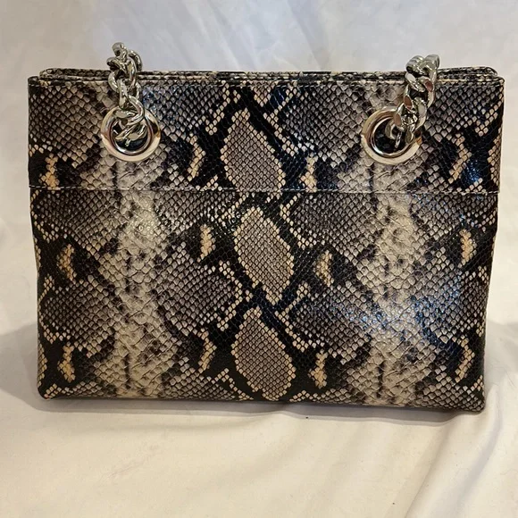 NWT Mario Valentino snake print leather shoulder bag - Picture 13 of 14